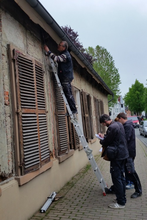 Überprüfung der Balkenköpfe