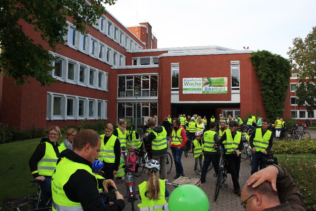 21.09.17: BikeNight: Alternativen brauchen Platz- auch wir sind der Verkehr. Mit dem Rad rund um die Coesfelder Innenstadt (Bild: Gemeinde Senden)