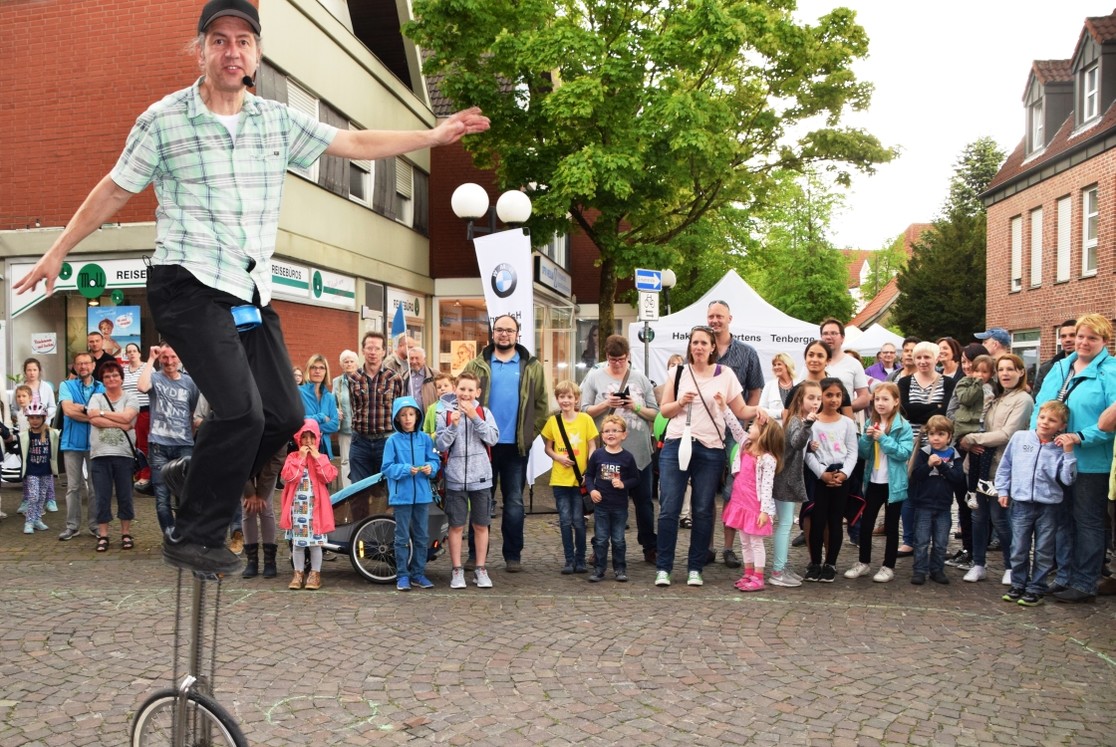 Maifest Maifest