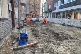 Ausbau des vorhandenen Unterbaus und der alten Straßenabläufe - 2