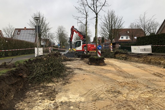 Auch die Arbeiten im Bereich der Querungshilfe gehen voran.