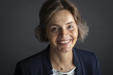 Claudia Grave Claudia Grave